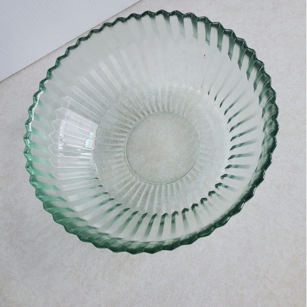 Cottagecore Glass Serving Bowl Light Green Ribbed Scalloped Edge Vintage Style